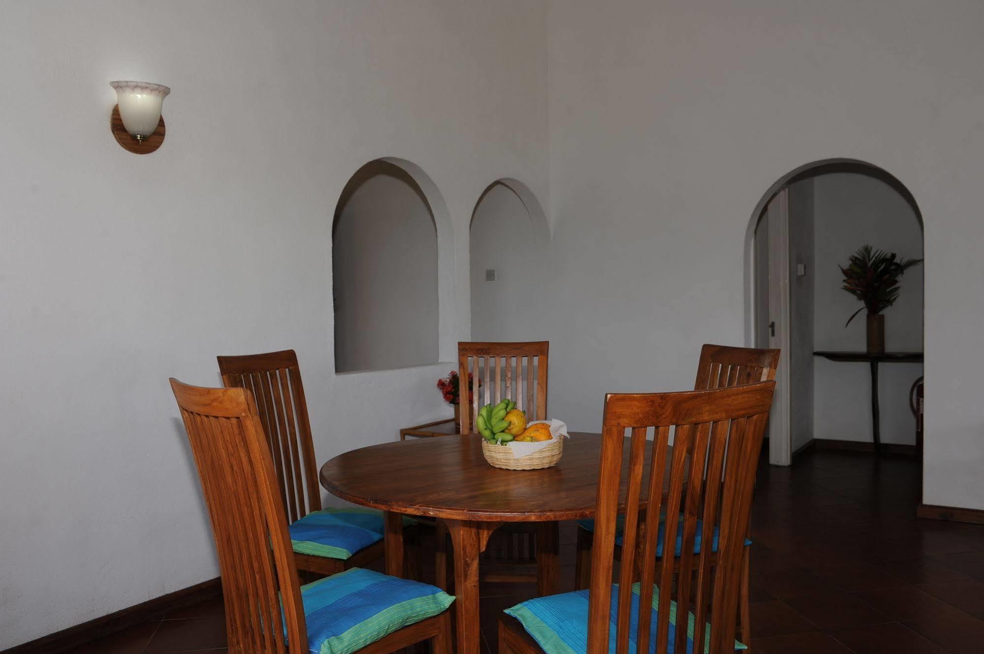 La Residence Villas & Studios Anse Royale Extérieur photo